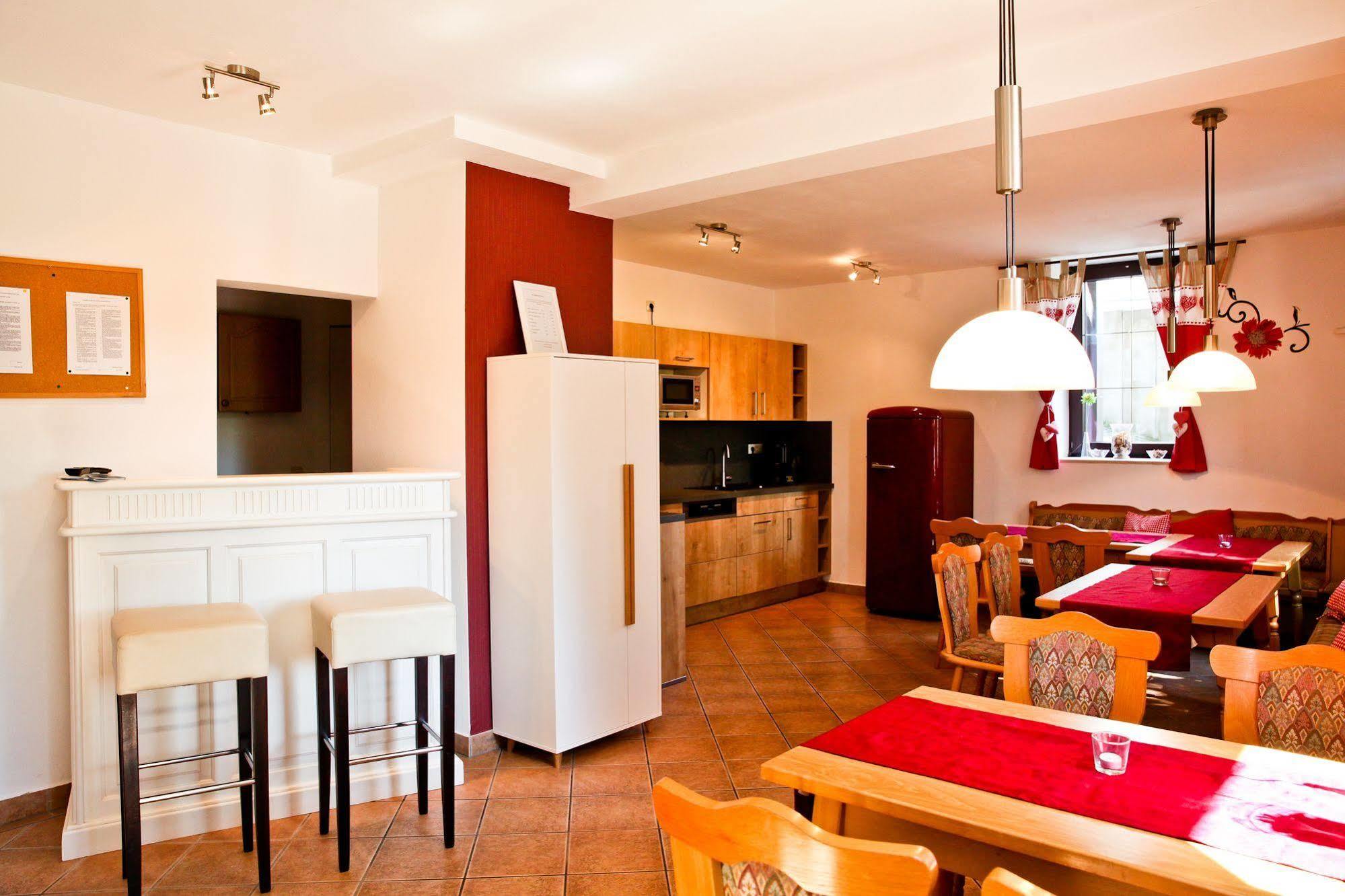 Pension & Ferienwohnung Oberhof 810 M Экстерьер фото
